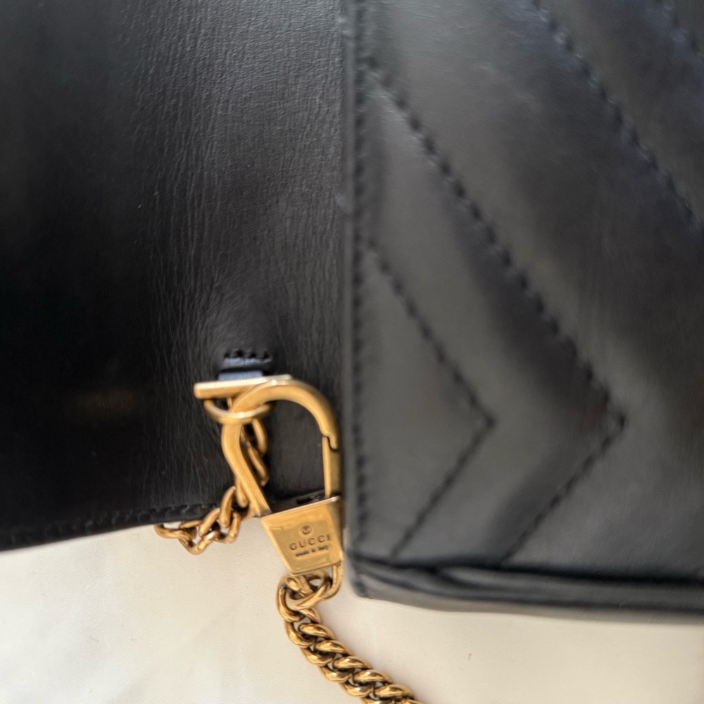 Gucci GG Marmont Mini Quilted Black Leather Shoulder Bag - Picture 14 of 16